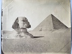 Ghizeh, the Sphinx and the Great Pyramid 
